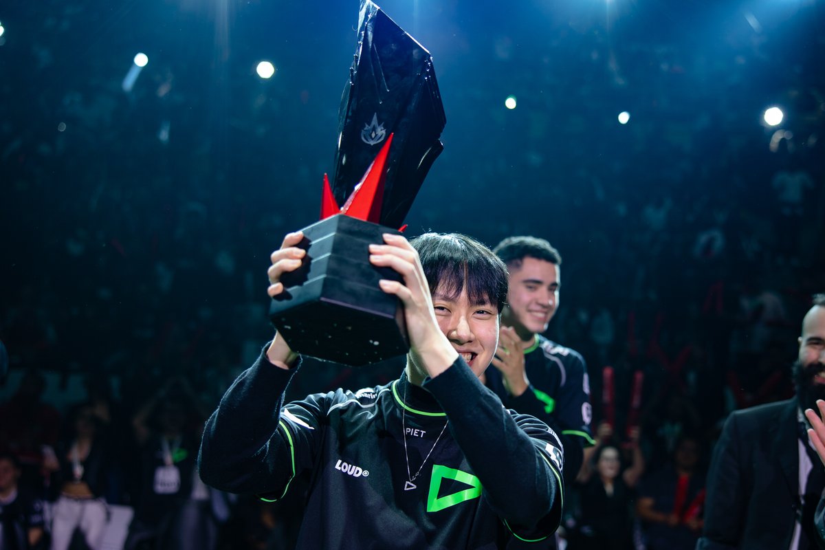 CBLOL's tweet photo. @crocjg 4X CBLOL winner https://t.co/IoMAH5gpwV