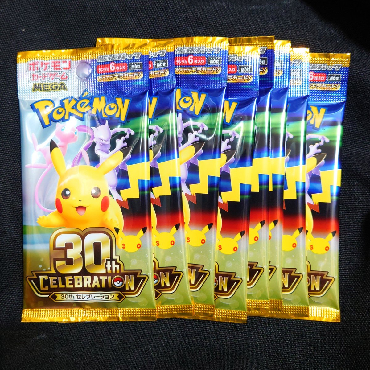 jomuni3's tweet photo. 発売日から一度も出会えなかった30thに初遭遇。ドリプラ5パック、ミニストップ3パック https://t.co/SMcRK3xdw9