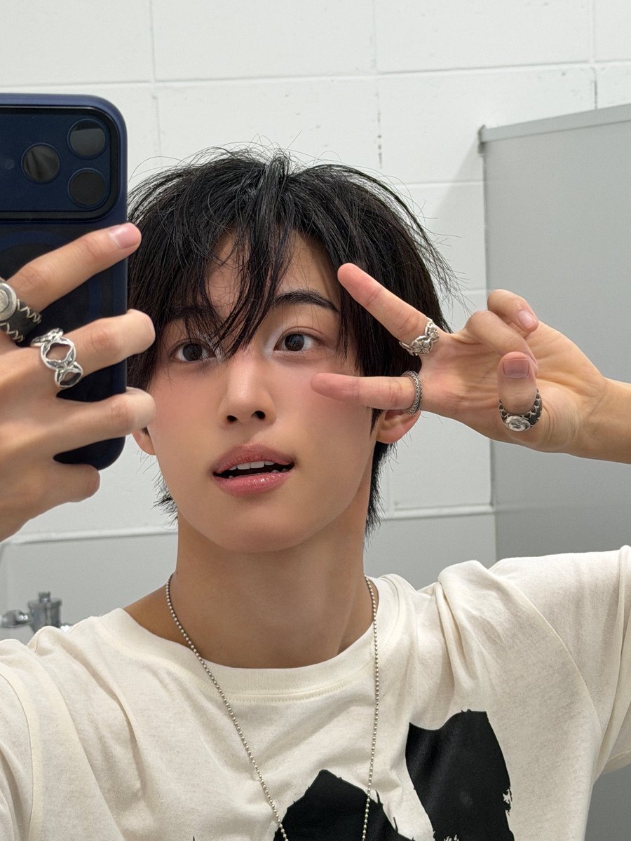 yongfiles's tweet photo. 260929 🐰🫧 https://t.co/tx6cDkI70w