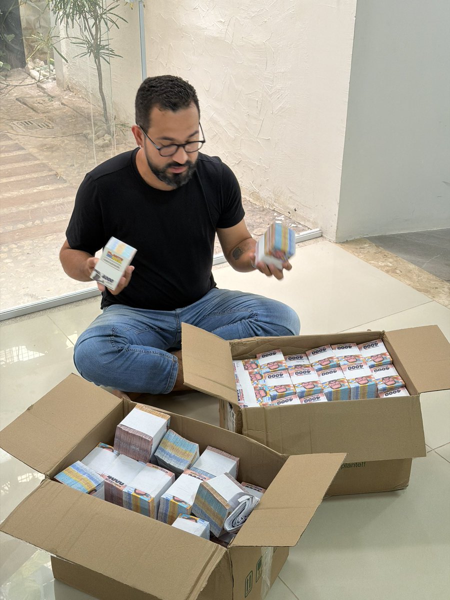 WesleySousaMA's tweet photo. Habemus mais santinhos plantáveis 🙌🏽

Rúcula e cenoura até dizer já chega!!! 🥕 

É dale 4000 e depois plantar sua hortinha 🪴 https://t.co/NEehgph9Eh