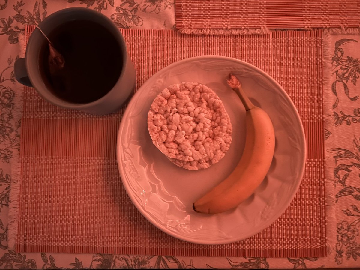 hiraethsdiary's tweet photo. First meal of the day ! 175 kcals ˚˖𓍢ִ໋❀
#edrtwt #anatwt #ricecaketwt https://t.co/e37lkWyxpP