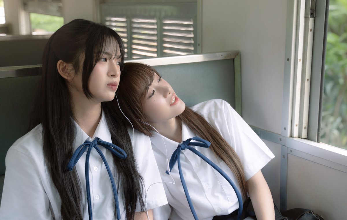 cgm48official's tweet photo. [🚆☁️] #KimitoDokokaeIkitaiTH

DOUBLE CENTER
🚆 #PraewBNK48 #PraeCGM48

3 OCT 2026
First Performance & MV Premiere
#BNK48CGM48FanFestival2026

BNK48 & CGM48 Special Single
“Kimi to Doko ka e Ikitai – อยากจะไปกับเธอ”

Pre-Order @ https://t.co/1LZ6a9DwOk

#君とどこかへ行きたい
#BNK48CGM48_GE2026
#BNK48 #CGM48