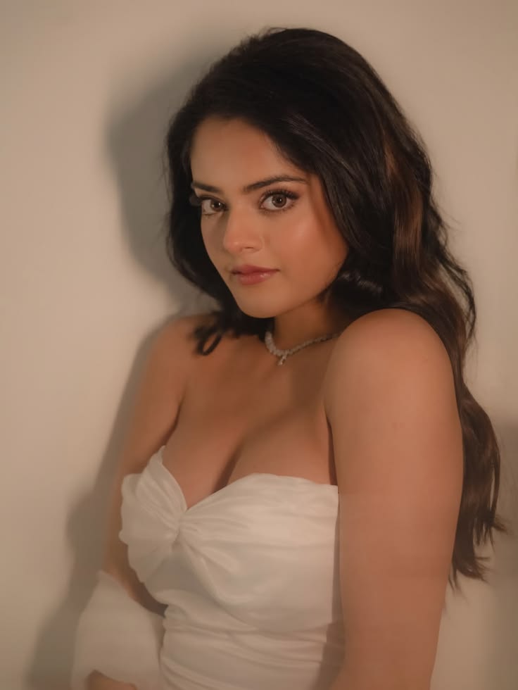 shirleysetiahot's tweet photo. #riddhikumarsexty #sexty #modelsearch #talentsearch #beautyandbrains #riddhikumarsextyfans #modelingjourney #fashionista #staronthemove #risingstar # #upandcomingstar #modelingworld #riddhikumark #beautyqueen #fashionforward #modelstatus #celebrityvibes #riddhikumarsextyfan. https://t.co/zSFBha9wBH