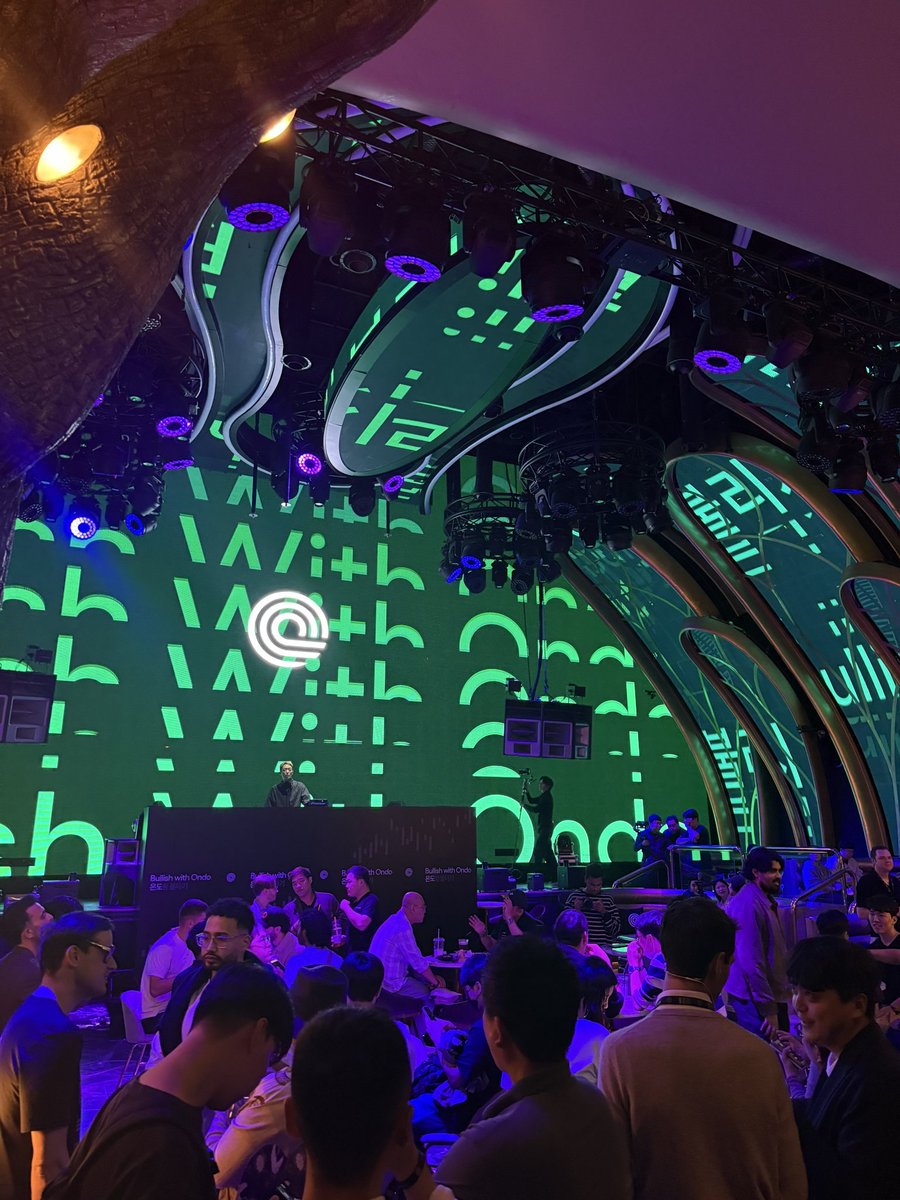 The_Team_45's tweet photo. 🇰🇷 SEOUL. KBW. LET’S BUILD.

@The_Team_45 has officially landed in Seoul, and we’re here to connect with the people building the next wave of innovation. ⚡

We’re at @kbwofficial meeting founders, builders, investors, partners, and teams working at the intersection of AI, prediction markets, and on-chain technology.

We’re especially excited to meet teams exploring new ways to bring intelligence, markets, and decentralized infrastructure together - and to exchange ideas on what the next generation of applications could look like.

If you’re building something ambitious in AI, prediction markets, or on-chain innovation, we’d love to hear what you’re working on, explore potential synergies, and see where we can build together.

At KBW? Come find us. 

Let’s connect, share ideas, and build what’s next. 🤝⚡
