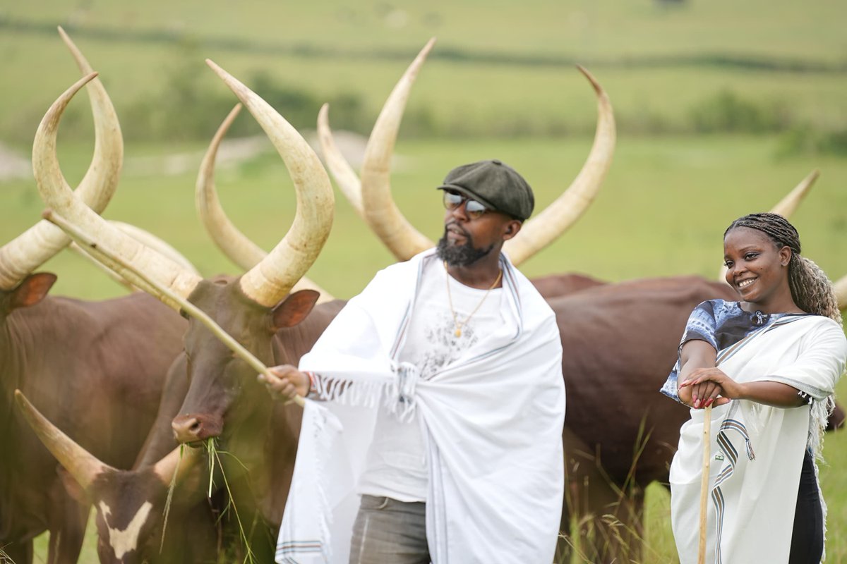 WasswaEmma_'s tweet photo. UG-KENYA COAST TOURISM INNOVATIONS &amp; SUMMIT 🇰🇪🇺🇬 

Last year we hosted 30 Kenyan Tourism stakeholders for a Fam Trip in Uganda &amp; @emburara was one of the great Partners who gave Kenyans The Real meaning of Cultural Tourism 

We re doing it again soon 
 Hosted by @UgandaMombasa https://t.co/jDYlUGt8Rf
