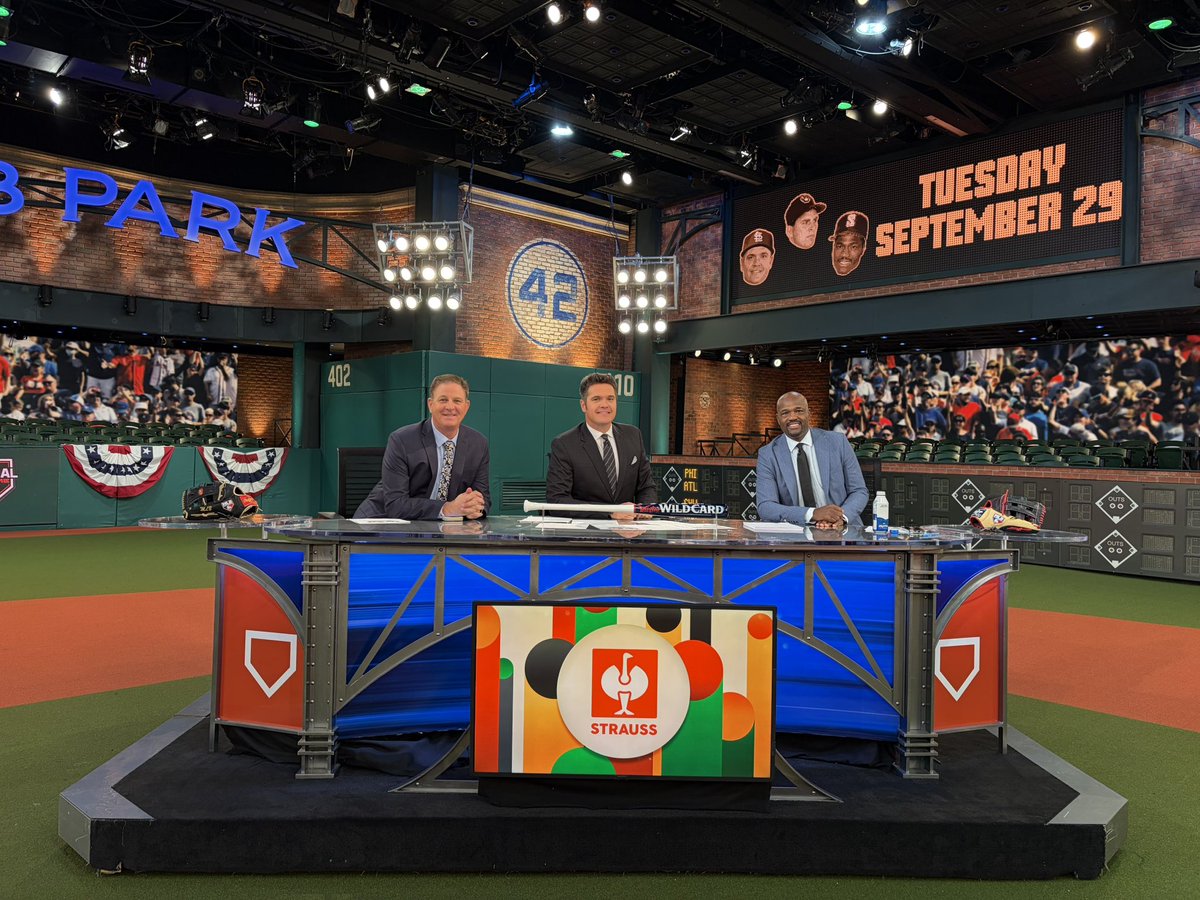 MLBNetworkPR's tweet photo. MLB Network’s #Postseason coverage is well underway. 

Here’s DeRo, Lauren, RoFlo, Dan Plesac, Greg Amsinger and Harold Reynolds across #MLBCentral and #MLBTonight: National Pregame Show on Day One. 

The road to the #WorldSeries begins now. https://t.co/0F3sBldojw