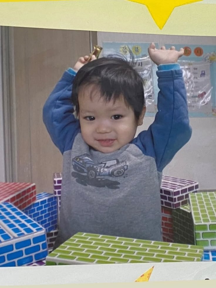 4sholilie's tweet photo. lngshot as babies 🥺 so cute https://t.co/bpWEj3oHhq