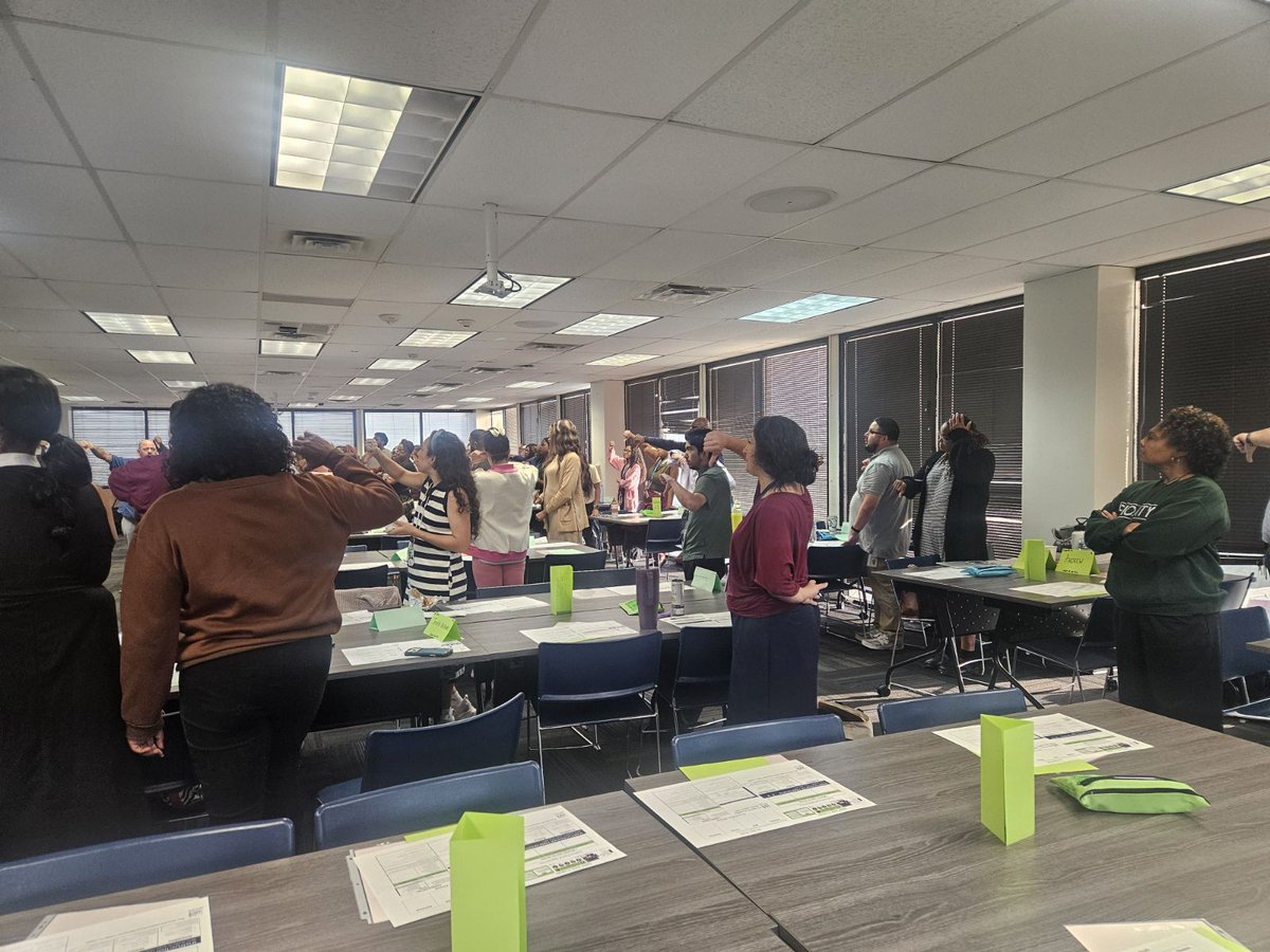 disdstemmath's tweet photo. 6th grade teachers at the MS Squared training are experiencing "Doing the Math" ,Total Physical Response of  determining if an answer is positive or negative. 
@DrElenaSHill @AaronDaffern @Dallasacademics https://t.co/3p1JvkZdiu