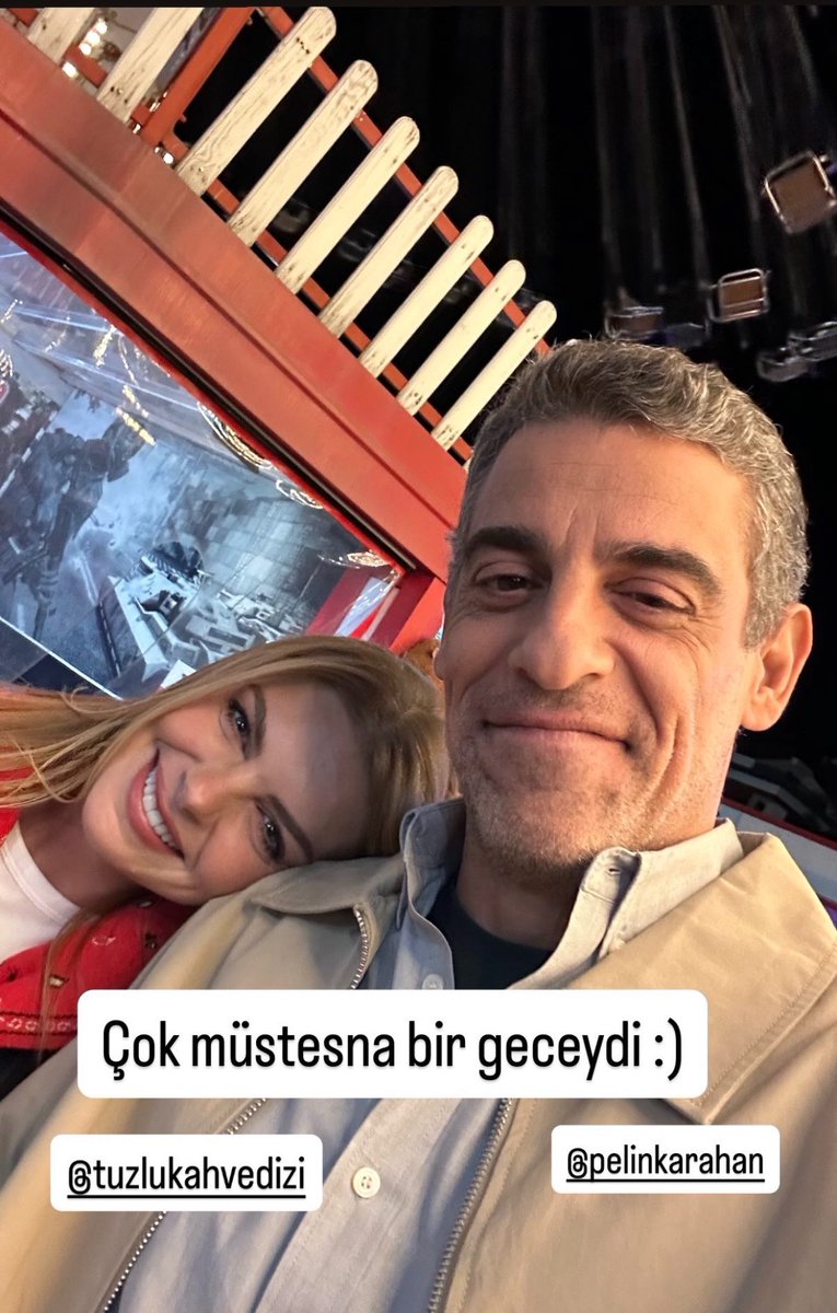 arab2turk's tweet photo. #TuzluKahve
في حلقة الليلة من مسلسل القهوة المالحة سيجتمع مجددا رباعي مسلسل سنوات الصفصاف 🥹💙 https://t.co/qpAuVg3pfW