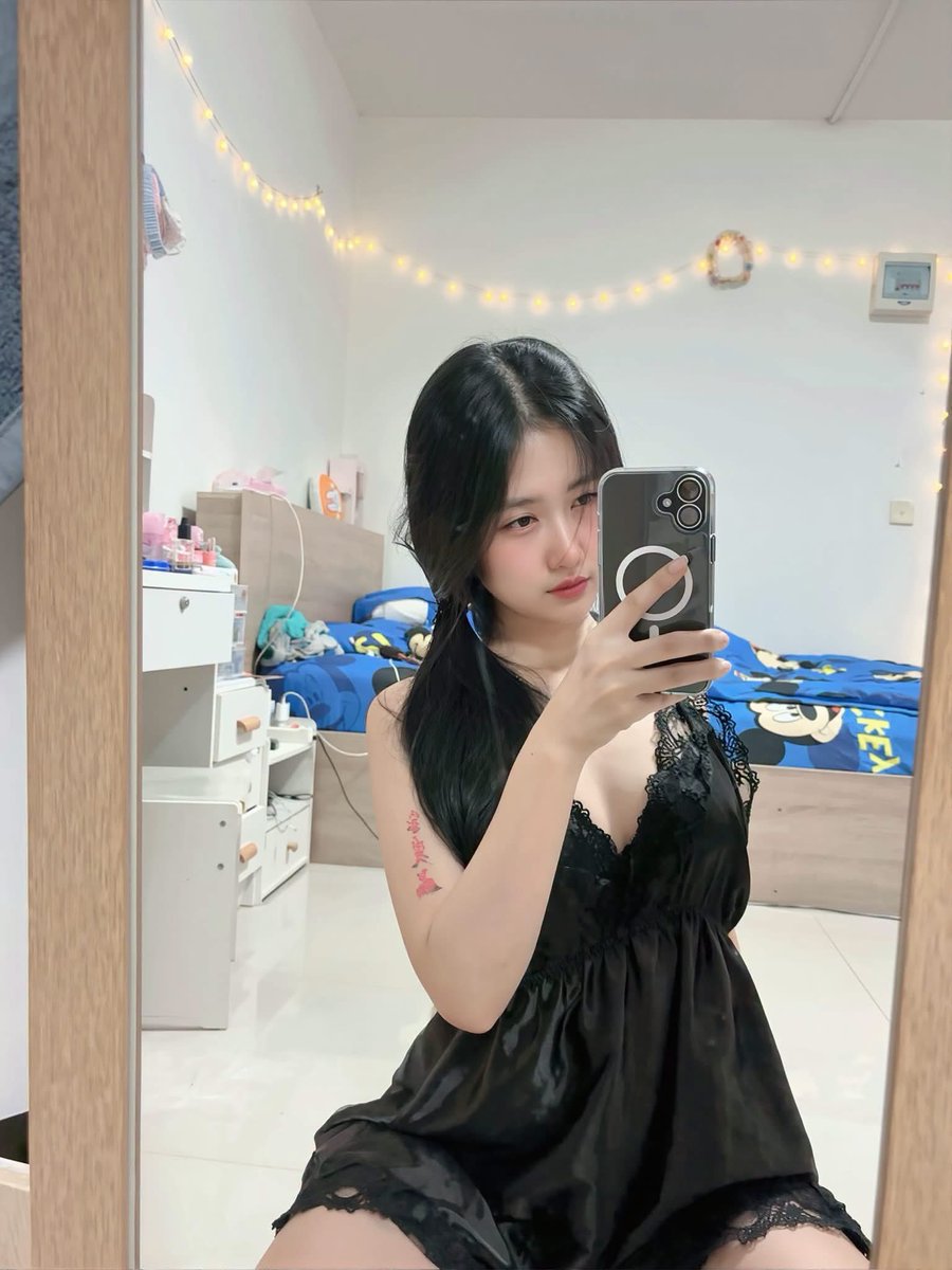 KeishaScimjn's tweet photo. 👉​
🌤️ ครีมกันแดดเนื้อซูเฟล่ บางเบา คุมมันนาน 
💗 ใช้ก่อนแต่งหน้าแล้วรู้สึกว่าเนื้อไม่หนักผิวเกินไป
 Freeห้อง &amp; ฟรีถุง ฟิวแฟน ไม่เร่งจร้า
https://t.co/Ii2YiMzQml
🫧✨
#รับงานขอนแก่น 
รับงานร้อยเอ็ด รับงานมหาสารคาม https://t.co/ntvuDiLyGX