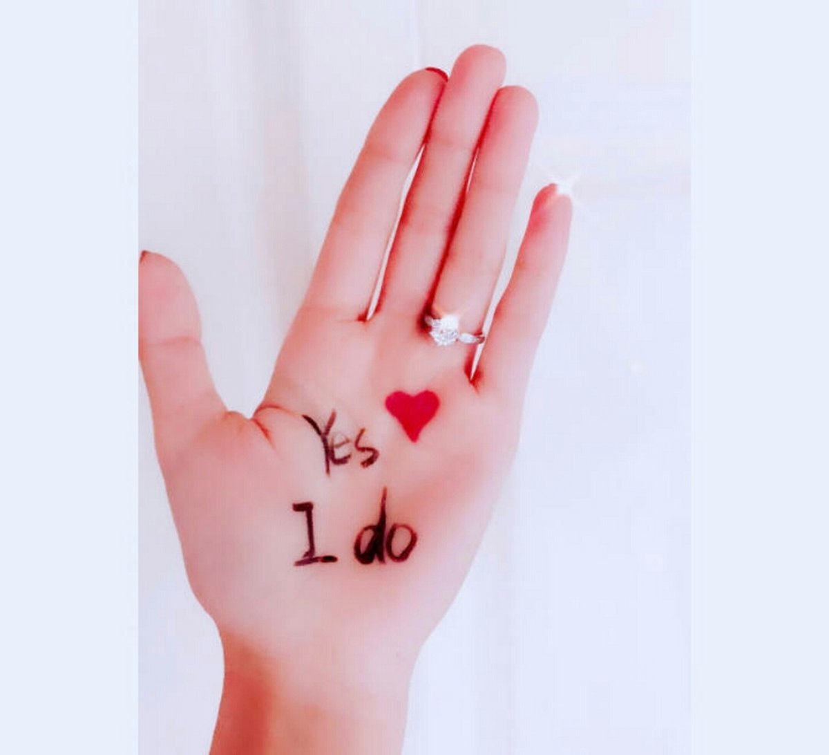 fluxplu438's tweet photo. Depend on me, my commitment is solid, I won't kill the fun, don't cut the warmth, it's my perfect circle of care. https://t.co/E71dPeIlEi