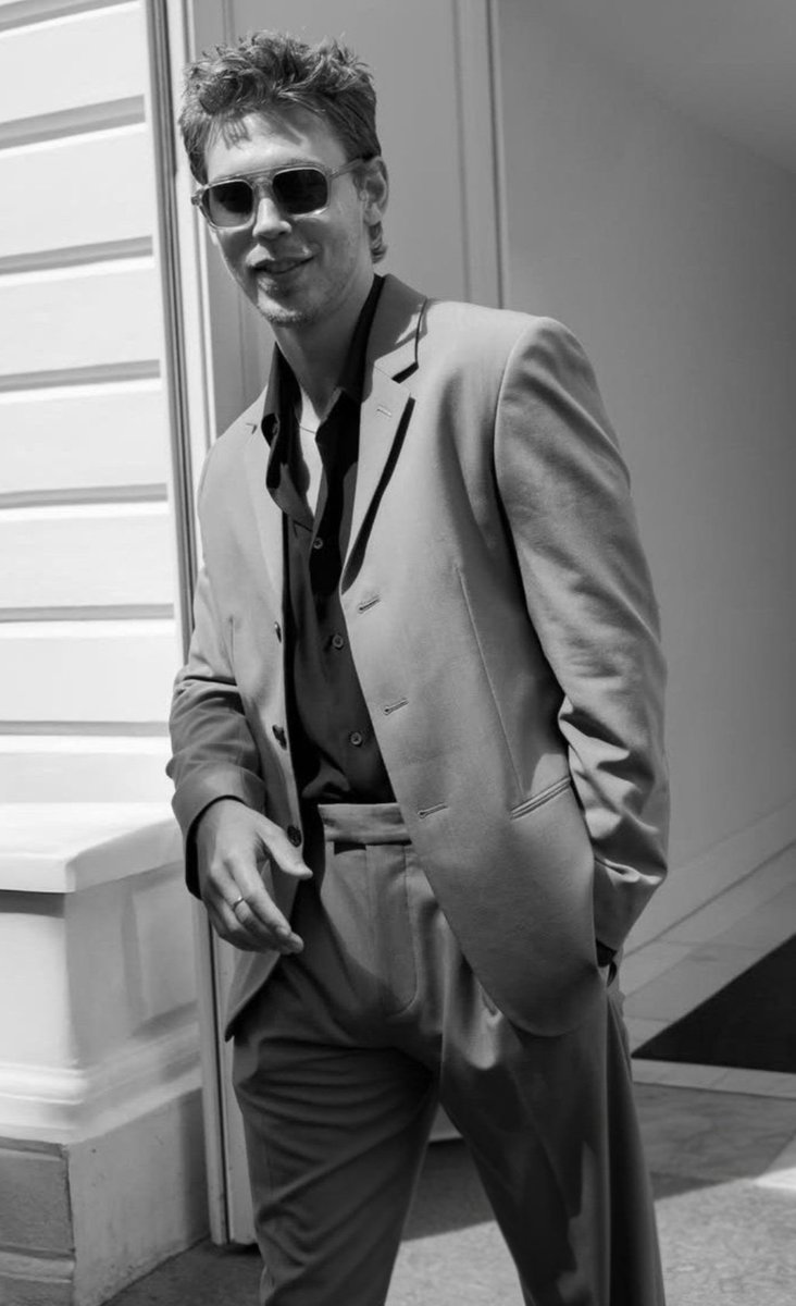 beautifulbutler's tweet photo. Austin Butler in Cannes, May 2025. 

📸 Jeremy Jakubowicz https://t.co/DGwS9qlSuf