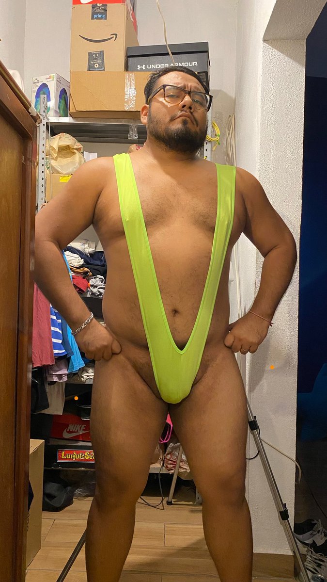 DannielGGarcia's tweet photo. Por delante y por detrás 😮💨
#bear #thong #barbon #bisexual #gay #masaje #mexico #onlynfans #hombres #maduro #suspensorio #trajedebaño #nalgon #bullmen #bigmen #musculoso #hilo
Síganme en Instagram danielggarciaon
Y en onlyfans
https://t.co/iUiJlxsIbe https://t.co/9DntjeHxhl