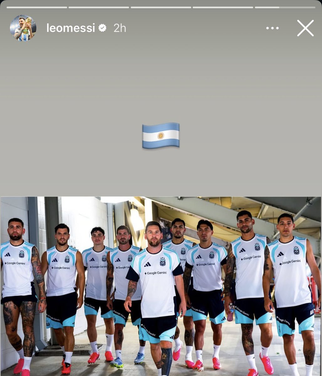 GBarca_'s tweet photo. Can’t believe we are never going to see these Argentina team pictures again… https://t.co/hOHwSxtuq8