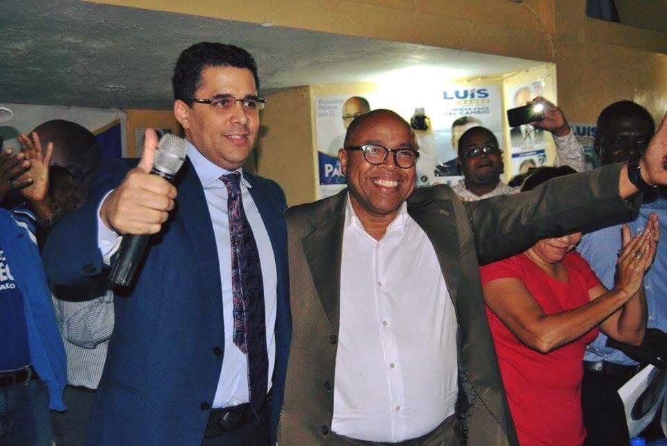 Pachecoalfredoo's tweet photo. Felicidades a nuestro querido compañero @DavidColladoM, en este día especial. Te deseo mucha salud, bendiciones y éxitos para seguir trabajando con entrega y compromiso por nuestro país.

¡Un fuerte abrazo, hermano! 🎉🇩🇴 https://t.co/7jDwbOuHrA