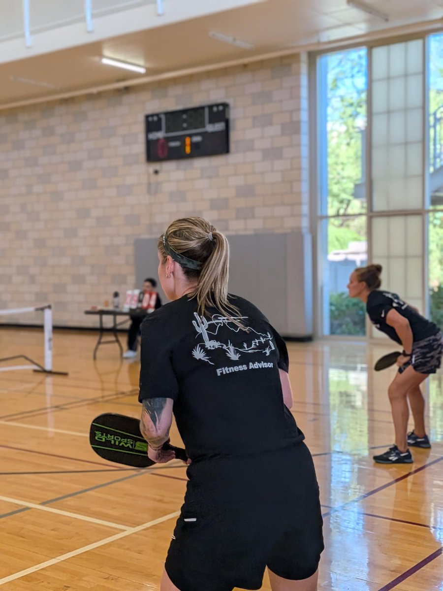 FBIPhoenix's tweet photo. No big dill! Over the weekend, FBI Phoenix special agents joined Arizona State University for their Big Dill Paddle Battle. In-between some friendly competition students talked with agents to learn more about the FBI and what it takes to apply. https://t.co/0BH5GSjiYE