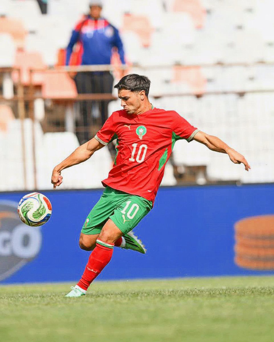 Brahim's tweet photo. Victoria importante que nos hace sumar 3 puntos en la clasificación para la Copa África. Dima Maghreb!🇲🇦❤️

انتصار مهم يمنحنا 3 نقاط ثمينة في ترتيب تصفيات كأس أمم إفريقيا.
ديما مغرب 🇲🇦❤️ https://t.co/ONryAM2WhN