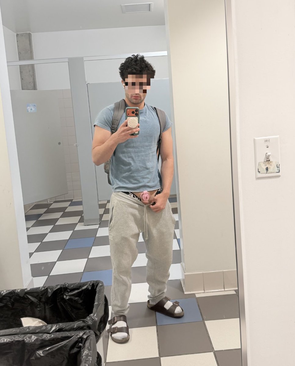 CagedArabSub's tweet photo. Exposing my clit in the school bathroom. I hope someone walk in🫣

#gay #gaysub #lockedarab #chastityArab #chastity #teamlocked 
#submale #lockedanddenied #musclechastity #musclesub #gaychastity #caged #locked #cagecheck #malecage #malechastity #chastitycage #chastityclub  #chastityfag #Arabfag