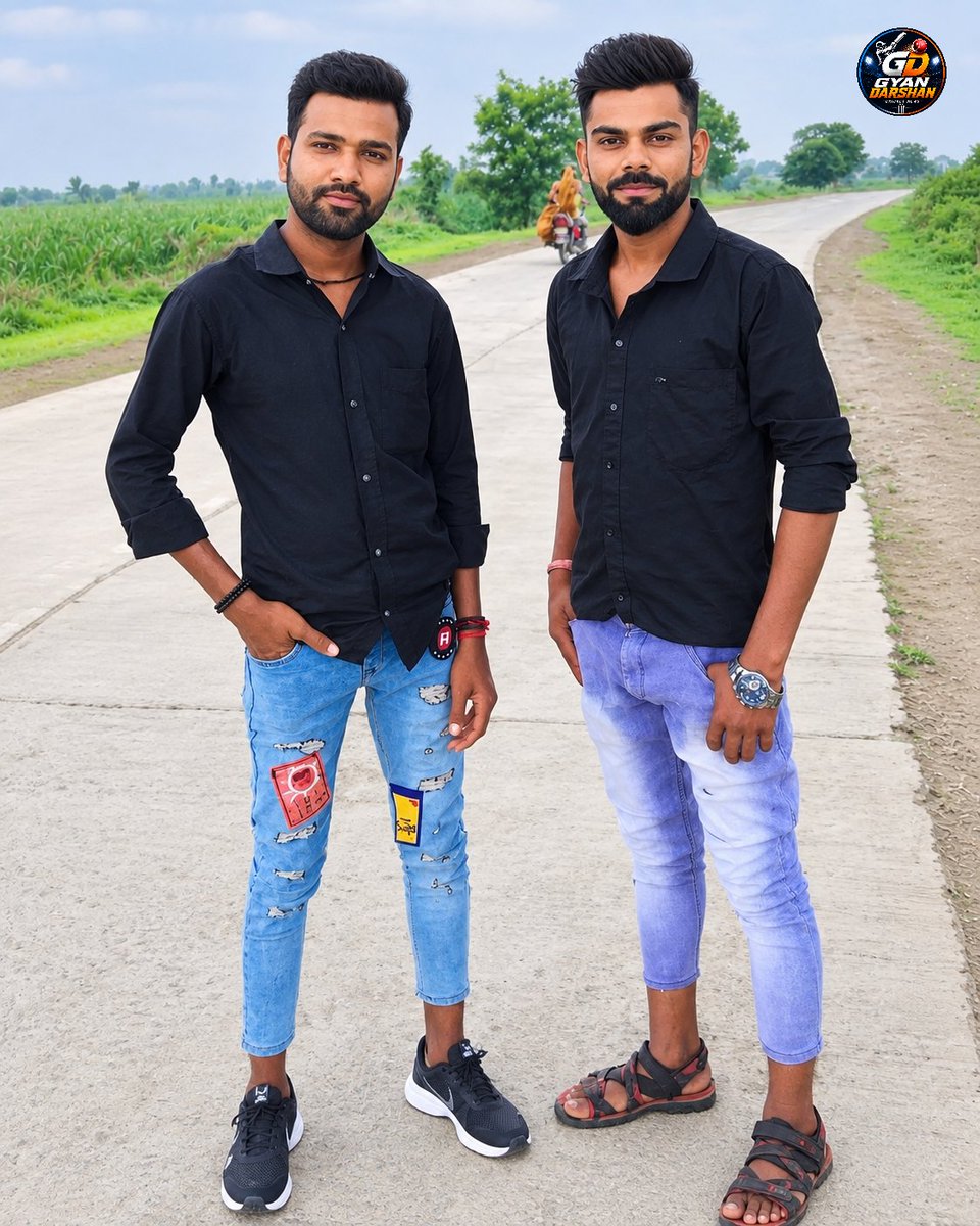dheeraj91203233's tweet photo. Bhaichara on Top...😂
#rohitsharma #viratkohli #roko https://t.co/WUk99jSBjN