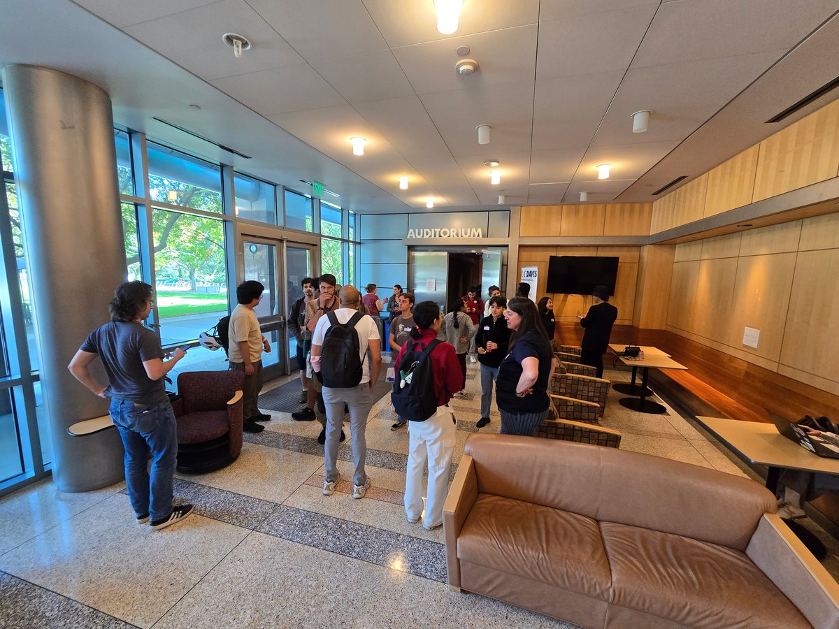 TanLabUCD's tweet photo. Wonderful orientation week for our new #UCDavisBMEGG graduate students. And great participation from #BME graduate-group faculty. Glad to see many labs recruiting new students this year. https://t.co/0rV81lydyZ