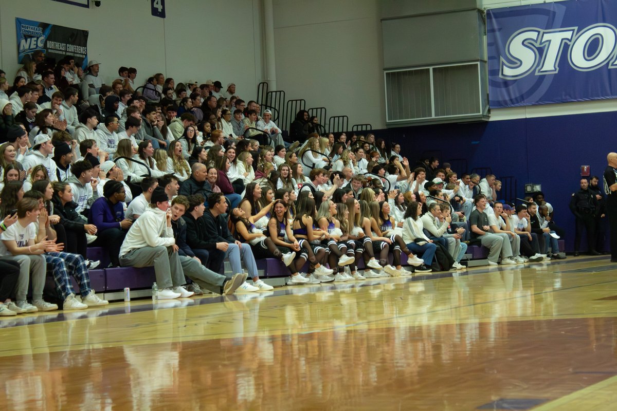 GoStonehill's tweet photo. Stonehill Basketball Tickets 🎟️ On Sale Now

📰 - https://t.co/xXq0qHHzQC 

#GoHill https://t.co/nIg8xzkoBc
