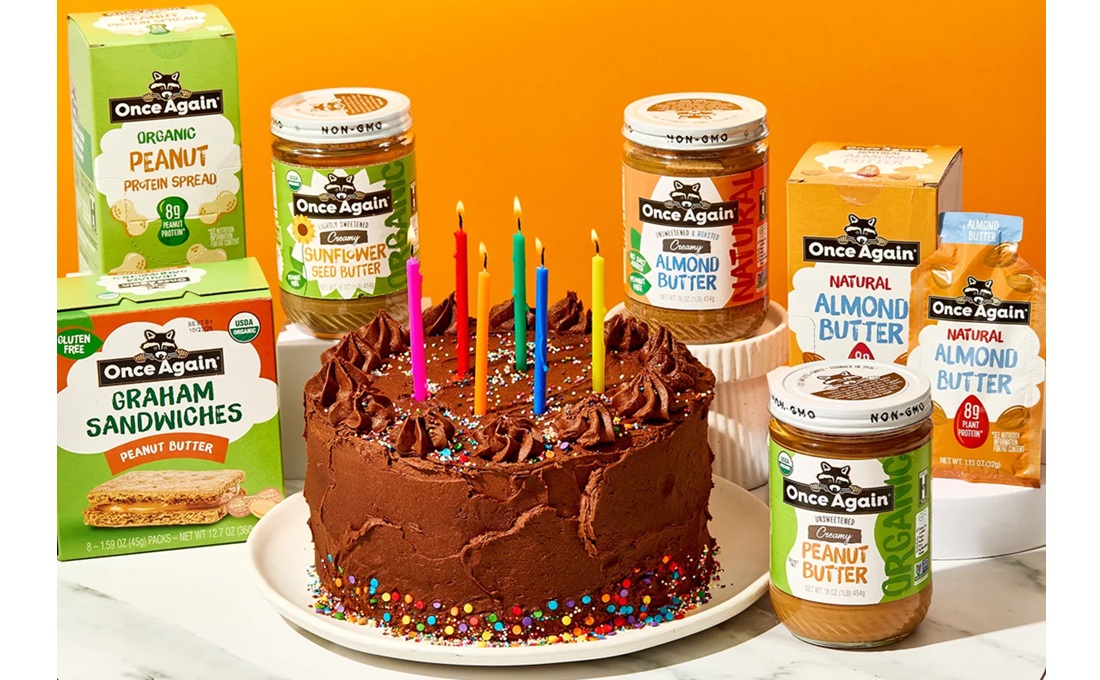 SFWB's tweet photo. Consumers more than ever want their #snack and #bakery buys to deliver health &amp; taste. Once Again has been aiming for that—first with organic nut butters, &amp; now with a range of other clean-label products. To learn more, we connected with Sue DiPietro, CEO https://t.co/P3xFw2o4uU https://t.co/hXNwDn0syR
