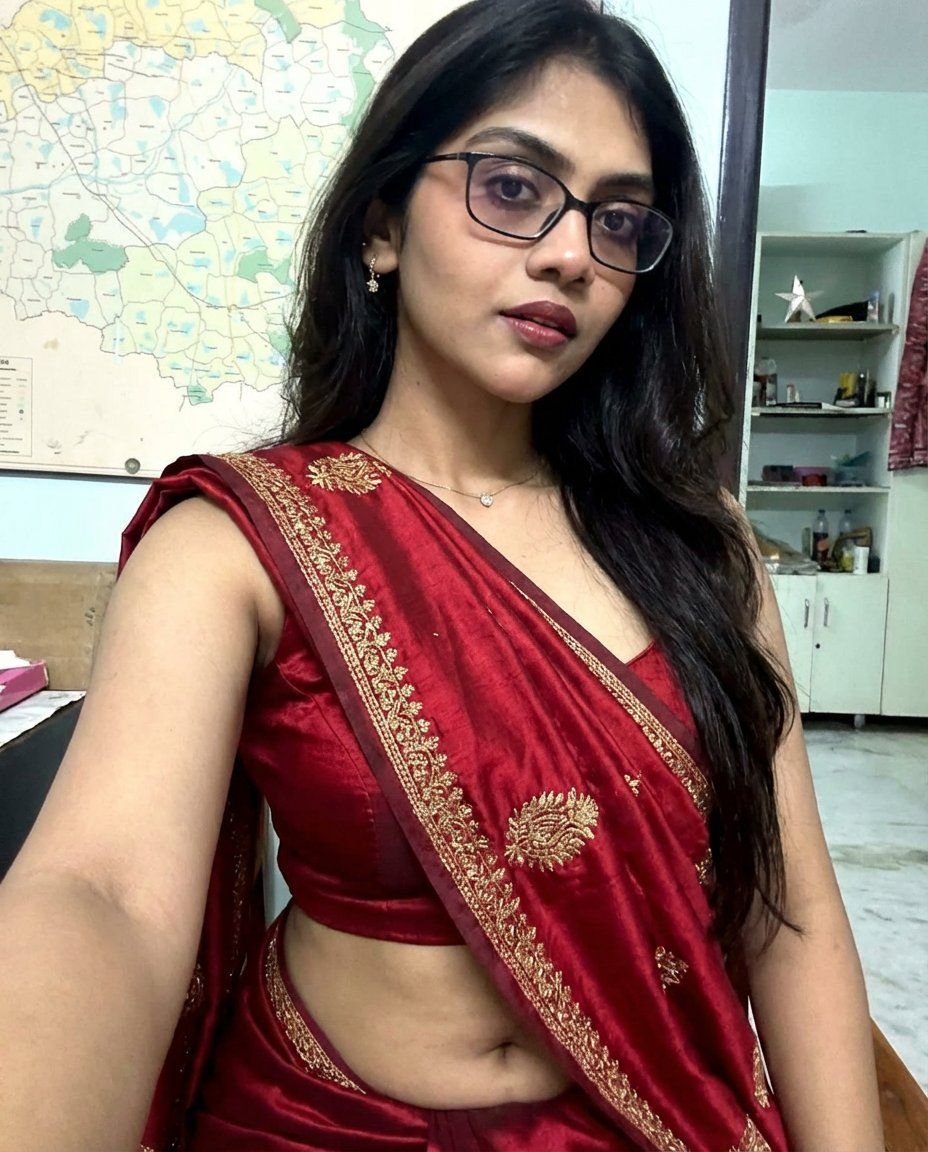 moody_boy23's tweet photo. Preethi munda😍🙇

Pub incident than ipo fulla trending 🌚💦 https://t.co/b8gfA4Ymeb
