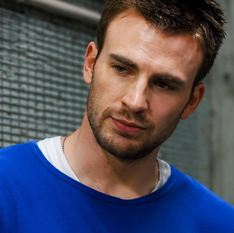 Astronautstorm's tweet photo. Chris Evans as Nick Gant in Push https://t.co/qlopbkGw3C