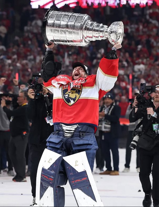 louisantonny's tweet photo. @nhlespanol https://t.co/1UFKnRXqzl