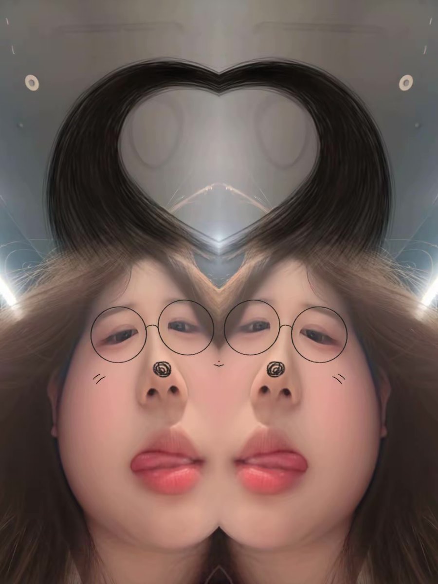 llshsg's tweet photo. 그녀가드디어내집에왔어 https://t.co/sms0D3nk9F