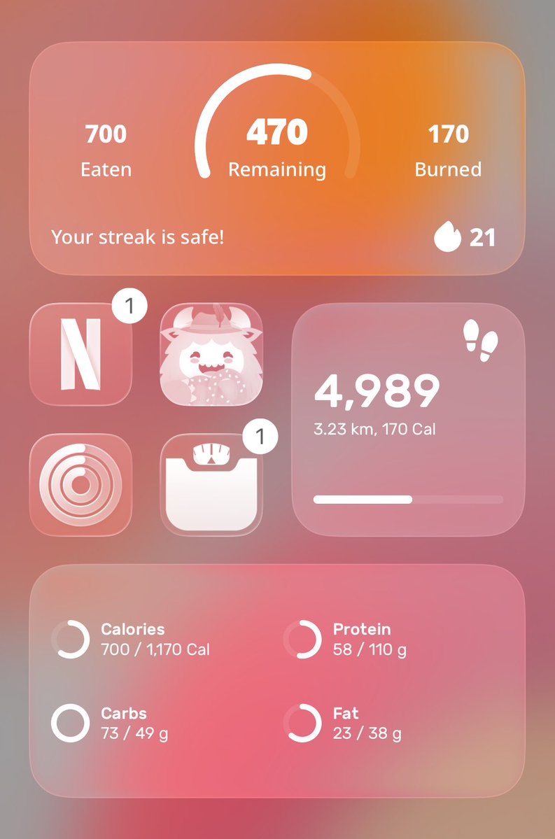 tracking_mei's tweet photo. 700 is such a beautiful number I don’t wanna screw it up… I may walk on the treadmill and then sip some tea or smth https://t.co/9GWxEV8Dyu