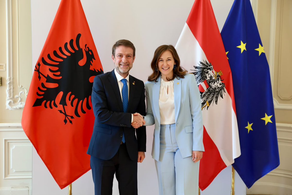 HoxhaFer's tweet photo. 📍Vienna -- It was a pleasure to meet with Austria’s Federal Minister for Europe, Claudia Bauer, on the margins of the High-Level Ministerial Meeting “Slavkov 3 – Western Balkans”.

We discussed #Albania’s EU accession process, our ongoing reform agenda and key priorities in the negotiations, as well as Austria’s perspective on the future of EU enlargement.

I expressed Albania’s deep appreciation for #Austria’s longstanding and unequivocal support for our EU accession path and for the European future of the Western Balkans, a meaningful contribution to building a stronger, more united and fully integrated #Europe.

We also discussed opportunities to further strengthen our excellent bilateral relations and cooperation, building on our close political dialogue and the strong ties between our two countries. 🇦🇱🇦🇹

#Albania2030 #Together
