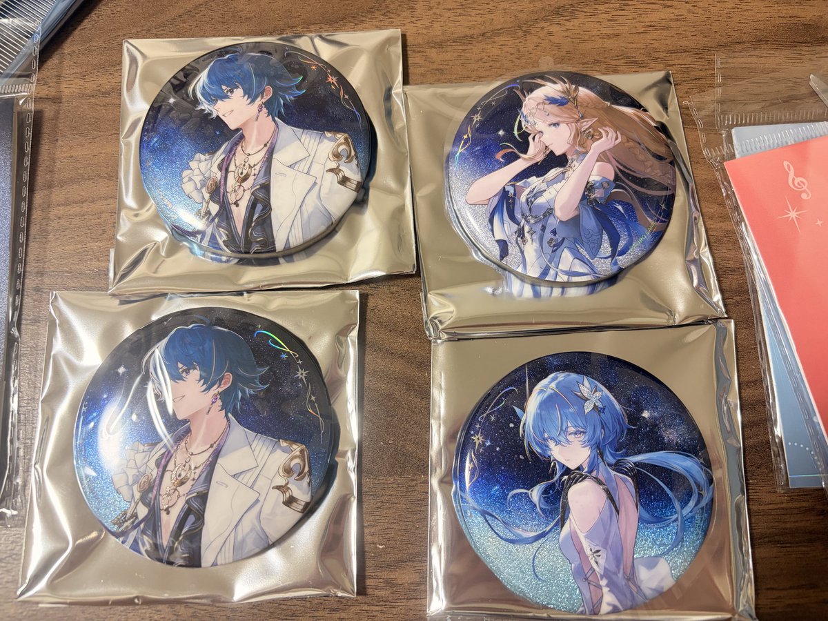 27kono2's tweet photo. とりあえず戦利品。欲しかったエイメス全滅でランダム狙ったけどダメだった。。
ブラントぉぉぉぉぉ、お前ぇぇぇ(泣)
学校終わりで着いたの19時前やったからなんか日本橋全然無かった泣く
私の記憶ではその時点でアクスタもうなかったような。わかんねぇけど
エイメス欲しかったよ(大泣き) https://t.co/ifbXlgBmCa