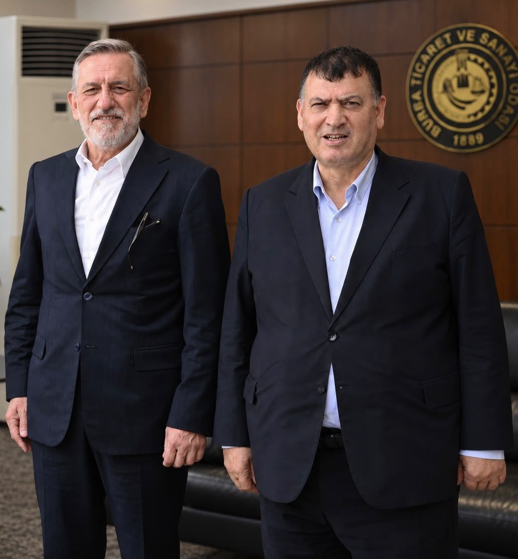 ibrahim_Burkay's tweet photo. BTSO Eğitim Konseyi Başkanımız Sayın Gıyasettin Bingöl ile bir araya gelerek eğitim sektörümüze yönelik yürüttüğümüz çalışmaları, sektörümüzün gelişimine katkı sağlayacak adımları istişare ettik.

Nazik ziyaretleri ve kıymetli değerlendirmeleri için teşekkür ediyorum. #GüçlüBursaİçinOmuzOmuza