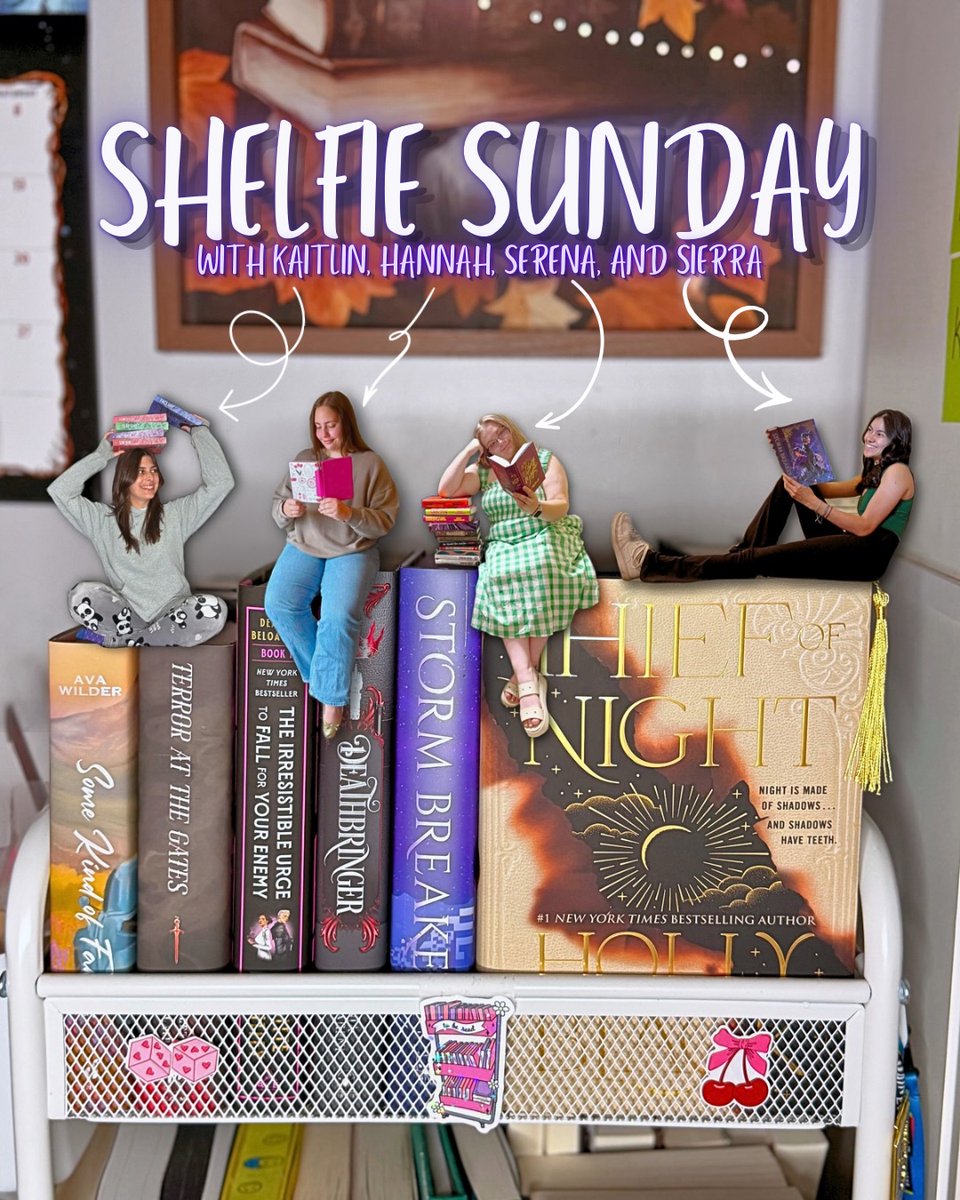 DorisDuenke's tweet photo. Shelfie Sunday hợp tác! Cùng Kaitlin, Hannah, Serena và Sierra 👯‍♀️

Lấy cảm hứng từ Hayley và Library of Webb. Lướt để xem giá sách của chúng mình! Kệ sách của Kaitlin

Luôn sẵn lòng giúp bạn bè xây dựng danh sách TBR 🤩 Trưng bày các https://t.co/Xvmx5rK4JK