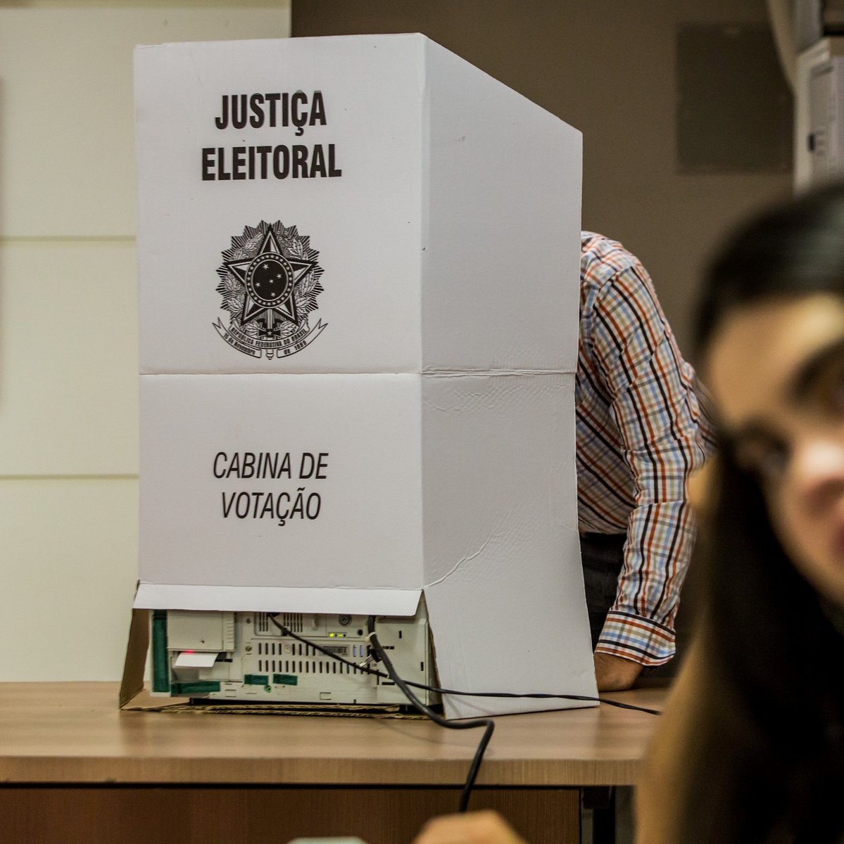 forumbunklr's tweet photo. 🚨 GRAVÍSSIMO: Padre que declarou voto em Lula foi encontrado M*RTO após relatos de supostas ameaças de apoiadores de Bolsonaro, durante a campanha de 2022.

Às vésperas de mais uma eleição, fica o alerta: divergências políticas fazem parte da democracia. Intimidação e violência, JAMAIS!