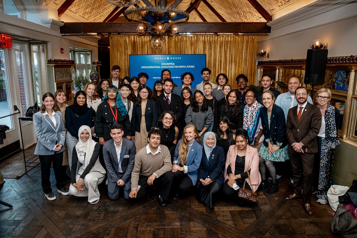 UNYouthAffairs's tweet photo. No speeches, no script — just young people and senior leaders coming together to listen, challenge assumptions and learn from one another.

That’s #Unscripted: creating space for genuine #IntergenerationalDialogue.

🔗: https://t.co/WR7VCo4U7l

#YouthLead  @TheGlobalGoals @SAP https://t.co/XvRapUyKID