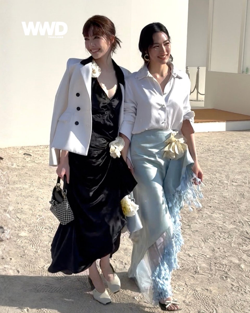 WWDThailand's tweet photo. เปิดภาพสุดพิเศษจาก ‘หลิงหลิง - ออม’ สอง Brand Ambassador แห่ง Dior

#WWDThailand 
#DIOR
#DiorSS27 
#Linglingkwong
#OrmKornnaphat https://t.co/4e8OC0UOet