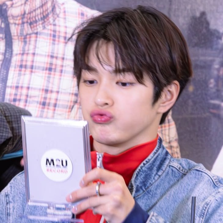 keonberryu's tweet photo. @nyonteknik bayii🤏bayii🤏bayii🤏bayi https://t.co/43kKuCzSe8