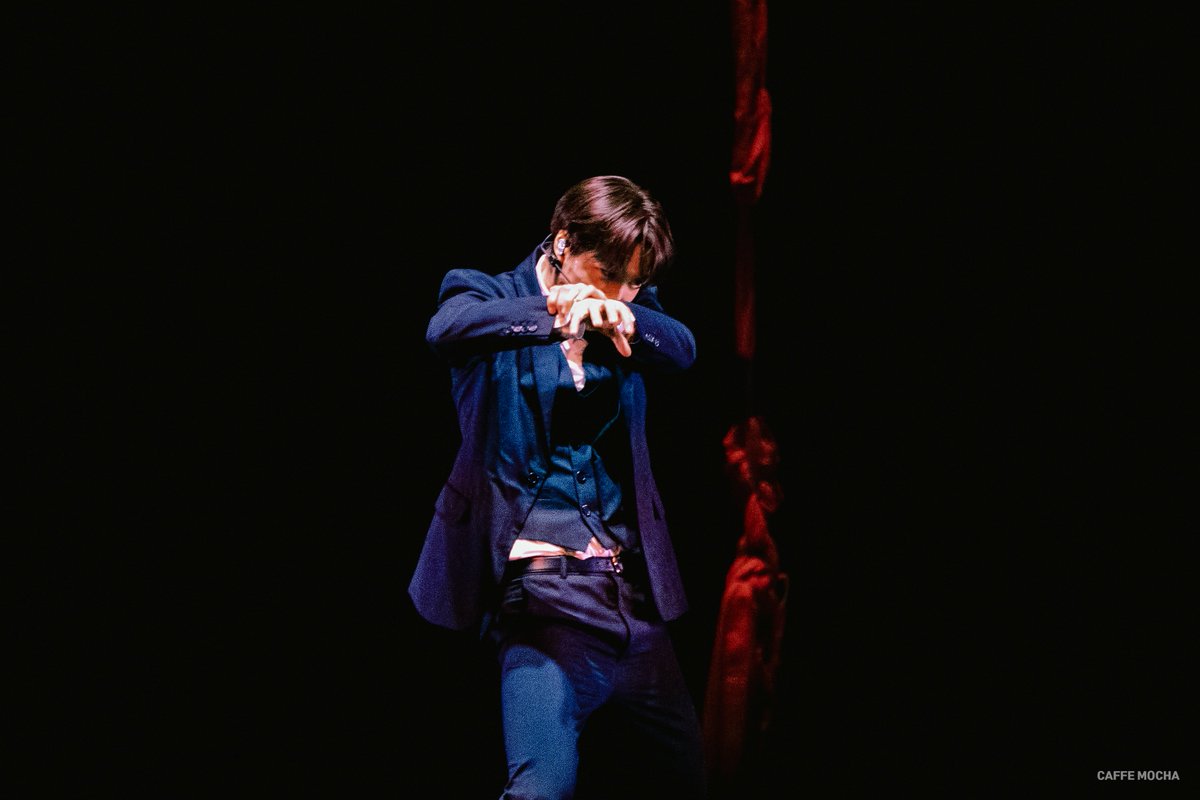 CaffeinMocha's tweet photo. 260719 EXO PLANET #6 ‘EXhOrizon’ in Kaohsiung

Jᴇᴋʏʟʟ▪︎▪︎▪︎

#EXO #엑소 #카이 #KAI
#EXhOrizon https://t.co/h95p81BGjx