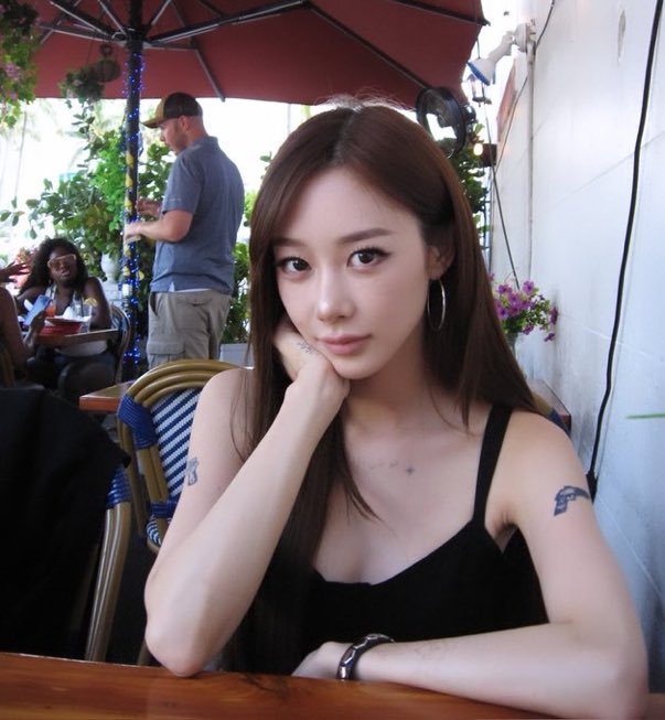 giis6lle's tweet photo. girlfriend material https://t.co/k4QxH6H6Yt