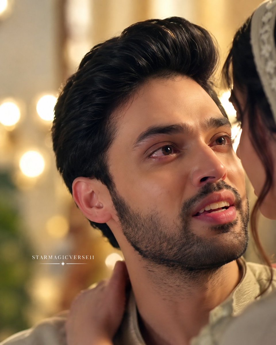 mishkatprecious's tweet photo. When Mahid lifted her—MY HEART 😭This reunion was worth the wait! 🥹🫶🏻

#ParthSamthaan #Mahid #Seherhonekohai https://t.co/pF0tzae7Bk