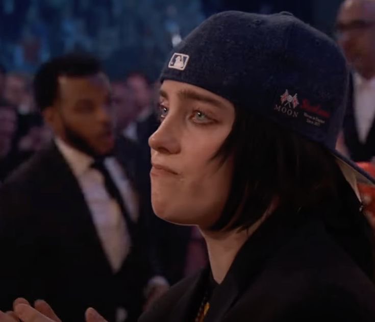 selestesl's tweet photo. Grammy producer Ben Winston commented on the viral moment involving Billie Eilish, saying he doesn’t believe she was crying because she lost, but rather because of Beyoncé’s historic win and the Los Angeles firefighters who presented the award. https://t.co/rGRP9cEzsI