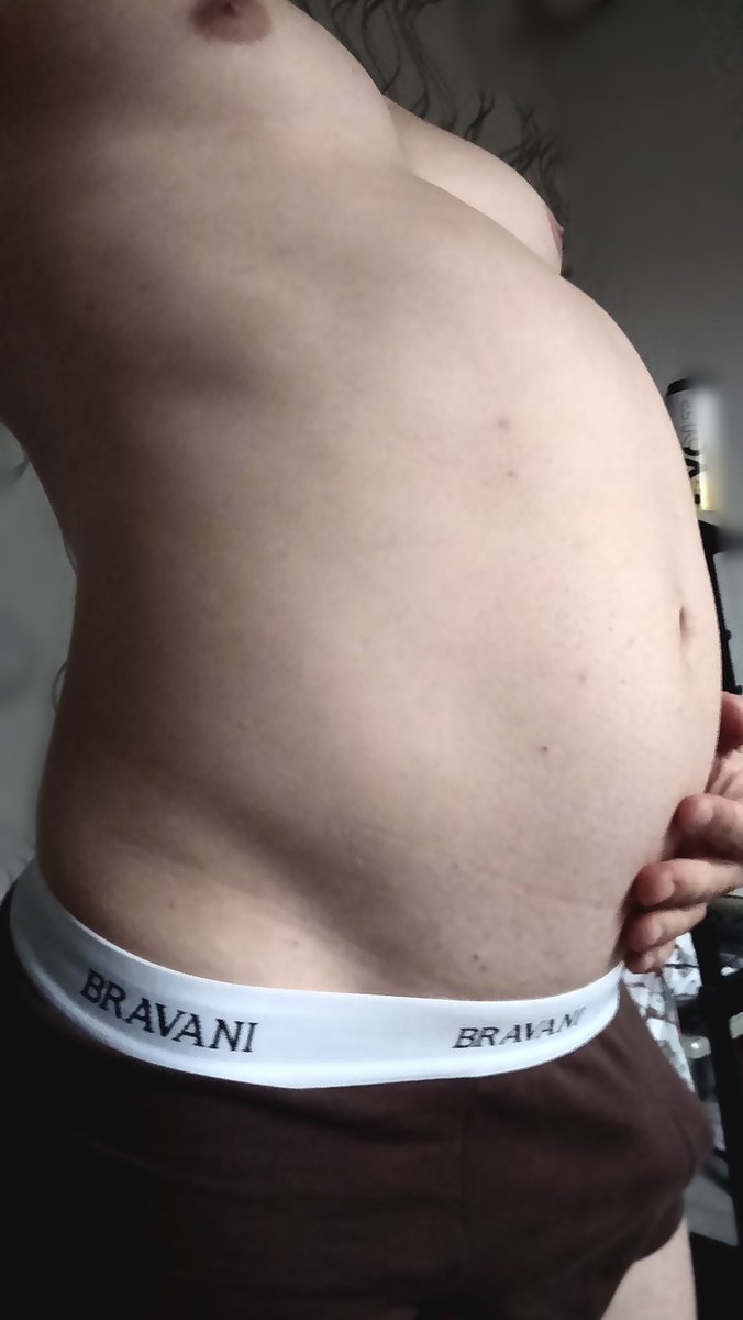 JijkaV63082's tweet photo. Yay! First inflation after 3 months break! ;3

Nothing is better than inflating home alone in a rainy day 😮‍💨

P.S. Still worthy? 😏

#bellyinflation #bellybloat #airinflation https://t.co/EpF1fO2J50