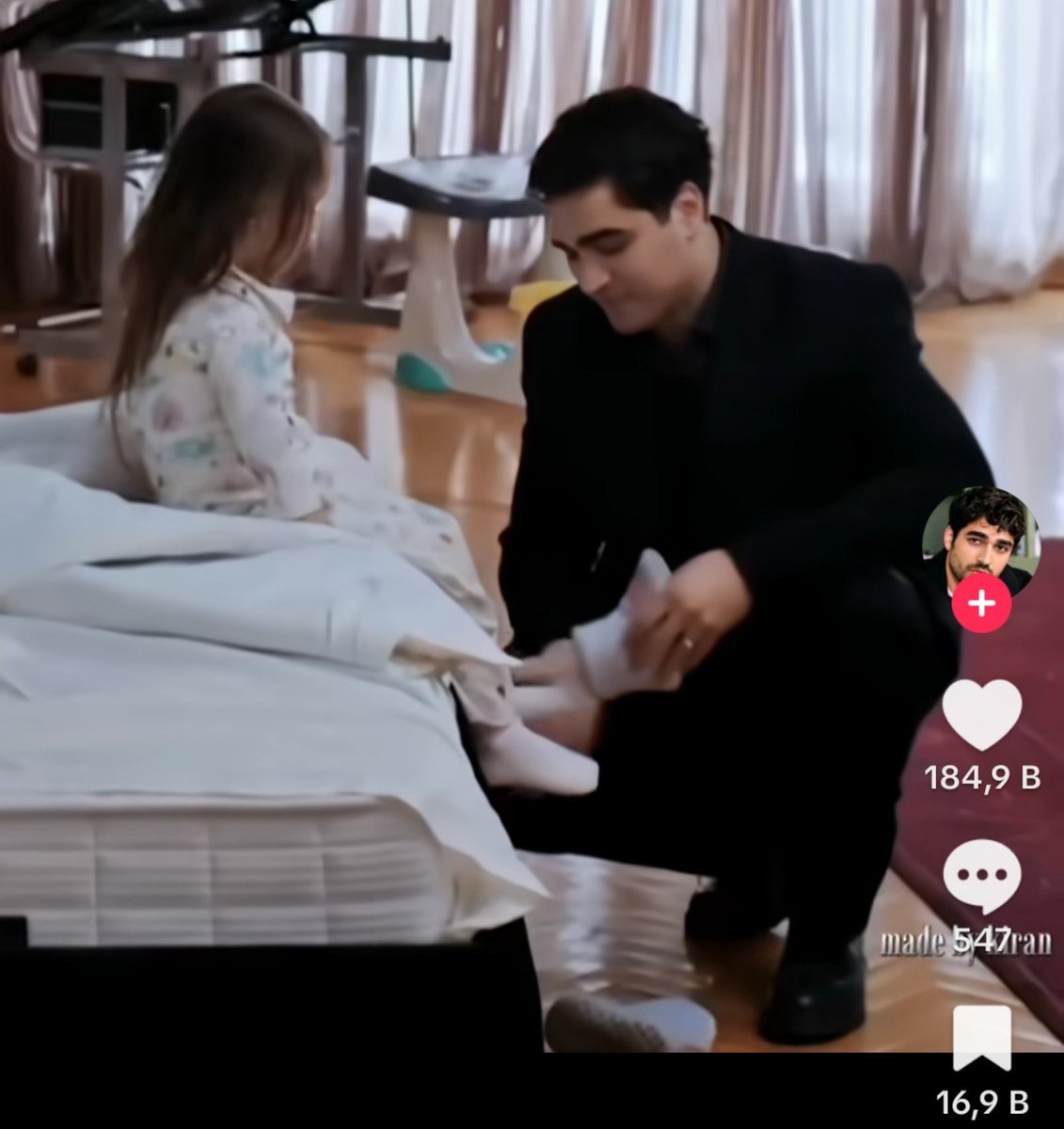 mrdyedair's tweet photo. Birisi probis lüzumsuzuna haber versin Ferit Korhan'ı kim seviyordu diye sormuşta 🤭 #yalıçapkını https://t.co/xSy7KLtyZF
