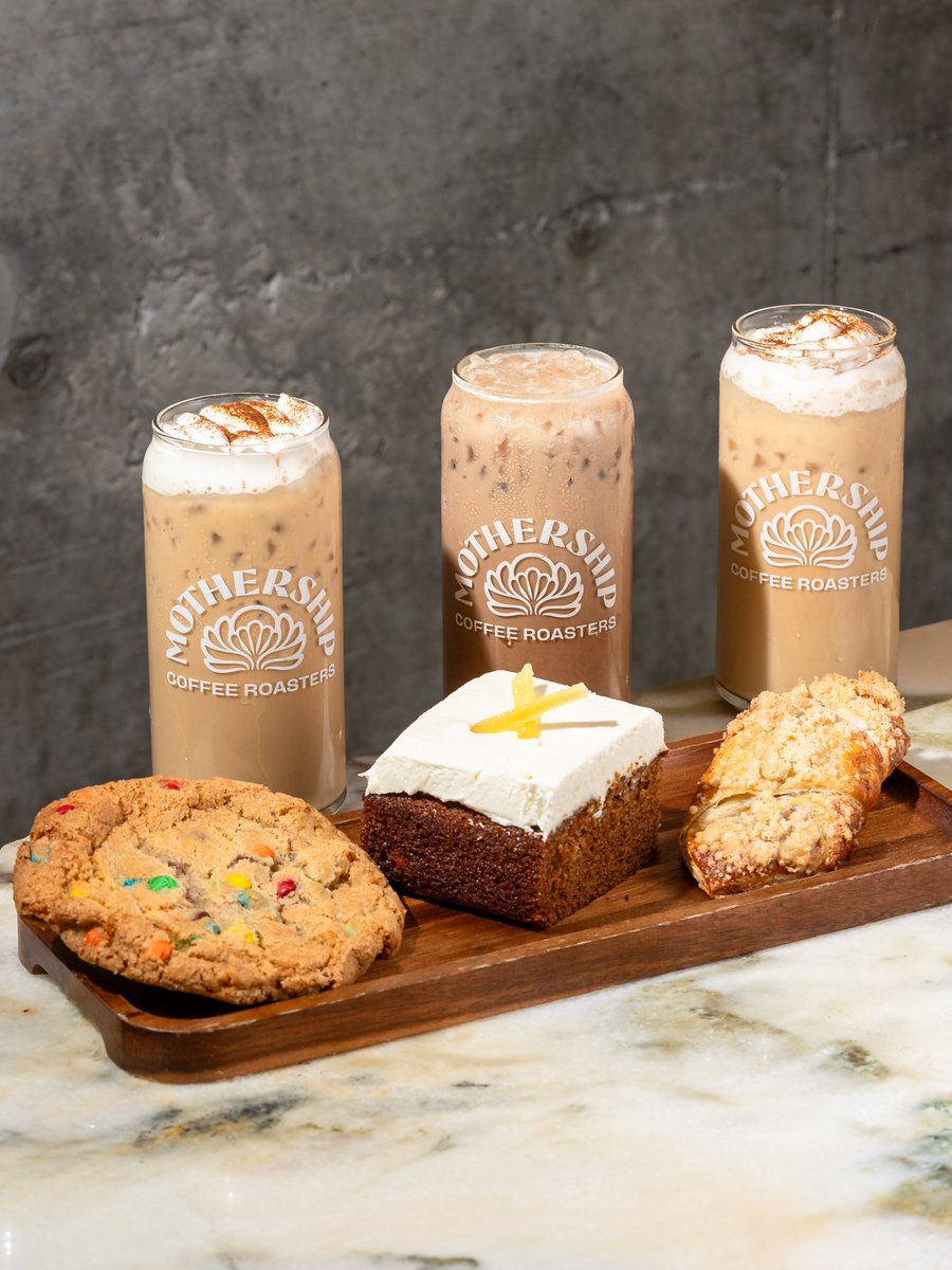 DTSummerlin's tweet photo. Today’s forecast: 100% chance of coffee. 

☕National Coffee Day is the perfect excuse to come over to DTS and grab your go-to brew with a variety of spots to choose from!

@MakersLV @mothershipcoffee @Starbucks https://t.co/qwylgfCJLf