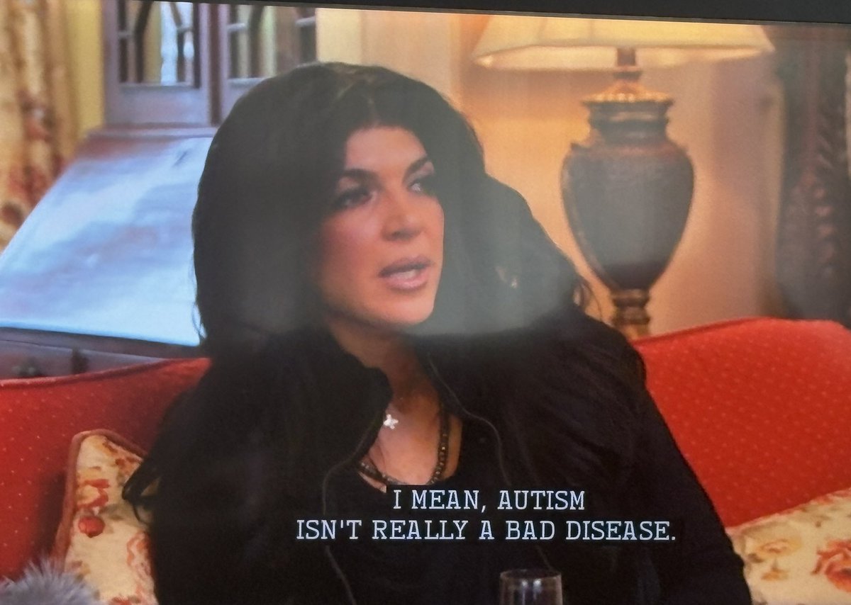 EvilBarbieDoII's tweet photo. Joe giudice is unparalleled https://t.co/IHpqHEmZ6U