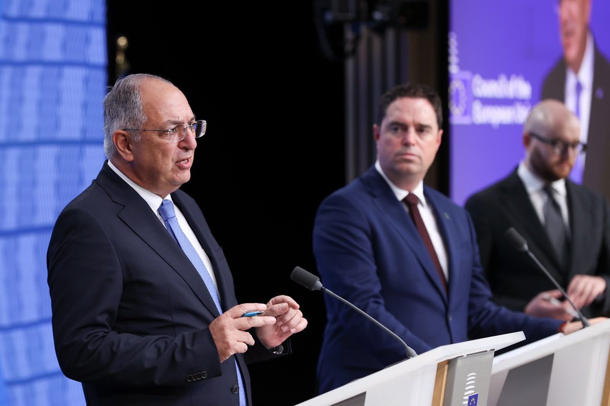 CostasKadis's tweet photo. Εurope’s fisheries need support to modernise, adapt and compete — while keeping our seas productive for the future.

At today’s #AGRIFISH Council, we focused on the choices ahead:

➡️ a strong and sustainable framework for fisheries in the 2028–2034 EU budget. We take note of the efforts by the Irish presidency that led the Council to reach a Partial General Approach.
It was my responsibility to highlight the Commission’s concerns on the text. 

➡️ simpler, more flexible #EMFAF support including for fleet modernisation and the energy transition. Our targeted EMFAF amendment is designed to turn that principle into practical support: less complexity, better access to funding and more tools for fishers and aquaculture producers.

➡️ defending EU fishing interests in the 2027 North-East Atlantic consultations.

➡️ strengthening Europe’s fisheries globally through our upcoming Vision 2040.

The sector is under pressure. Europe must help it modernise, invest and remain sustainable, competitive and resilient.
