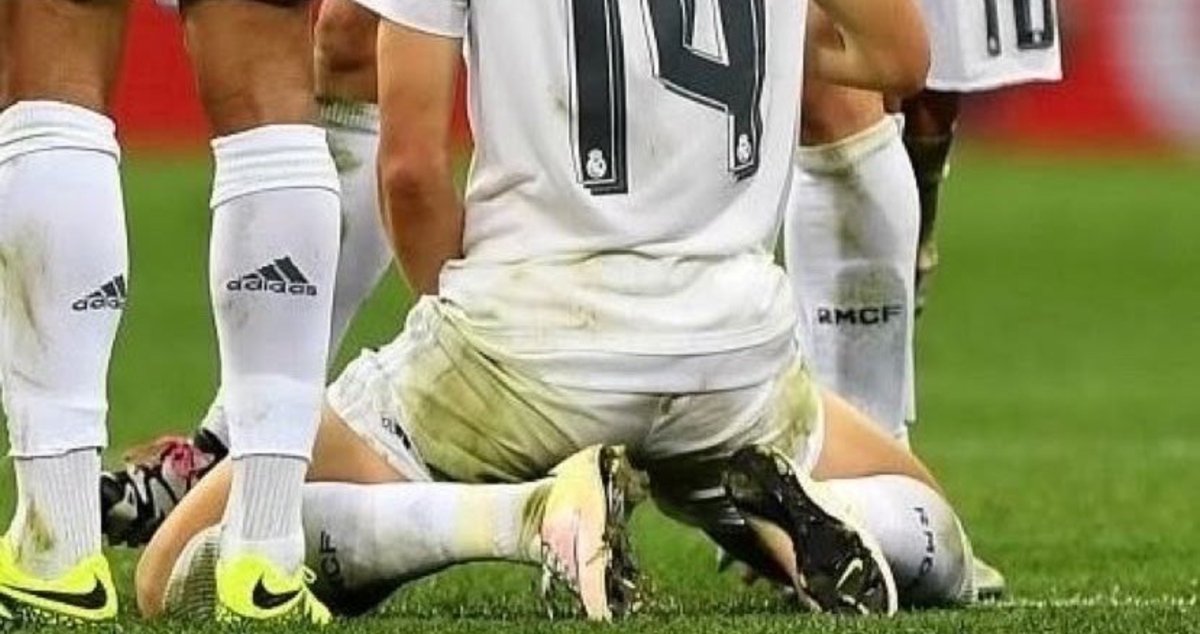 pastellimes's tweet photo. En un mundo donde el sexo en público es común, los ganadores tienen una forma de celebrar: La Rueda del Vencedor.
La Rueda del Vencedor by pastellimes - Men's Football RPF https://t.co/V88nK4mhhh
#NSFWLukamosWeek https://t.co/yzvX2wIf7f