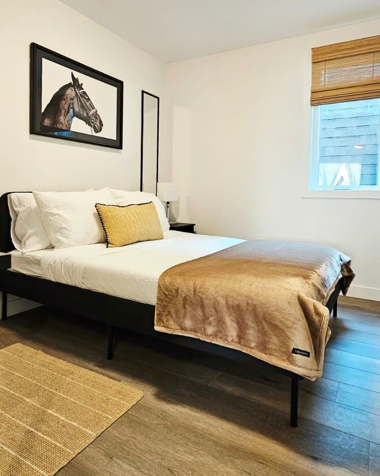 CHRealty's tweet photo. 216 McArthur Ave, Ottawa | $2,595,000
Renovated 6-unit income property with individual heat pumps and ERVs.
Request financials: 613-799-9249
Chris Hilliard Realty Inc., Brokerage
https://t.co/aXHN0SUP98 https://t.co/Ht5oSFOjXF